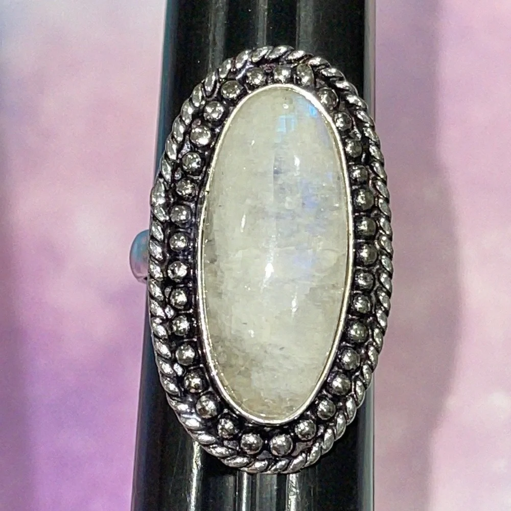 Moonstone ๐ Ring - Picture 12 of 12